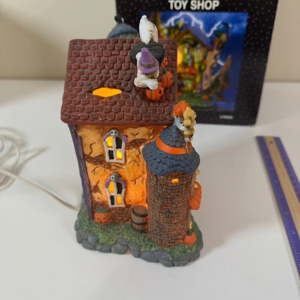 Spooky Hollow Toy Shop Halloween Village House Lighted Porcelain Collectible